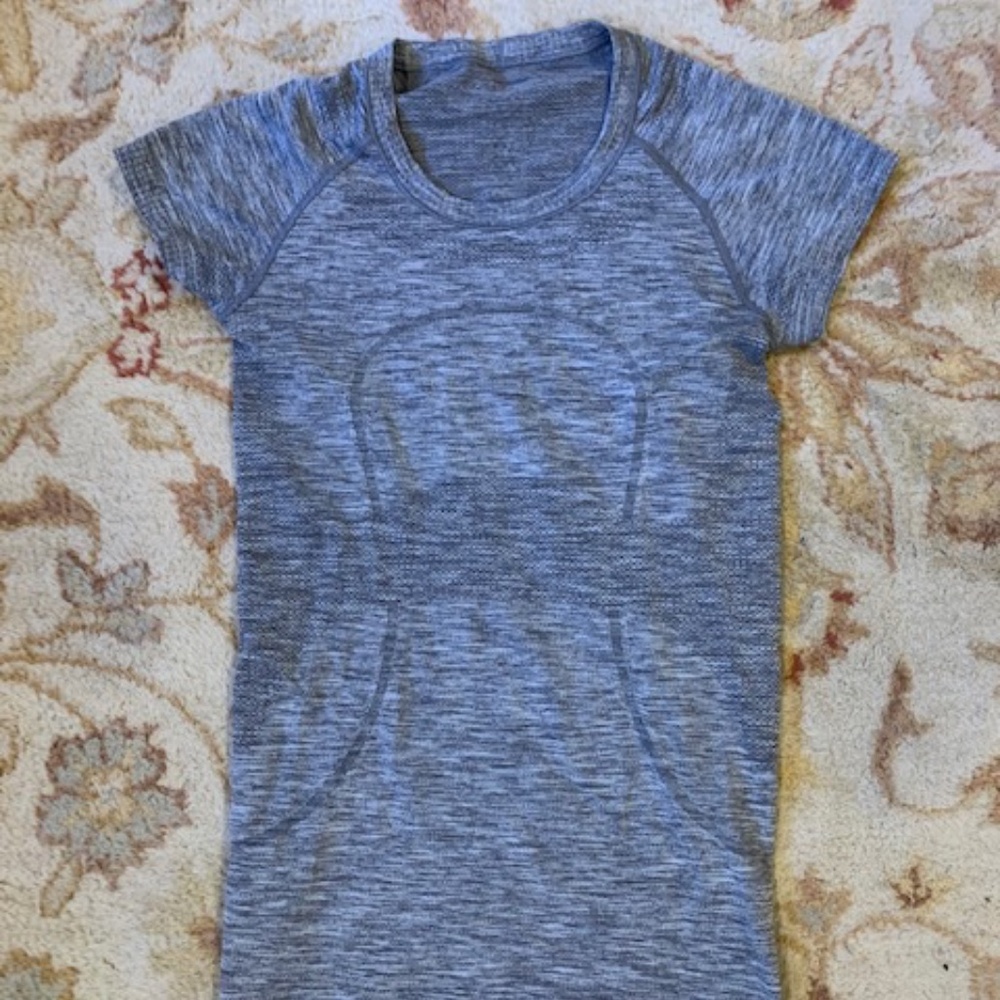 TRADING Lululemon swiftly tech short sleeve shirt